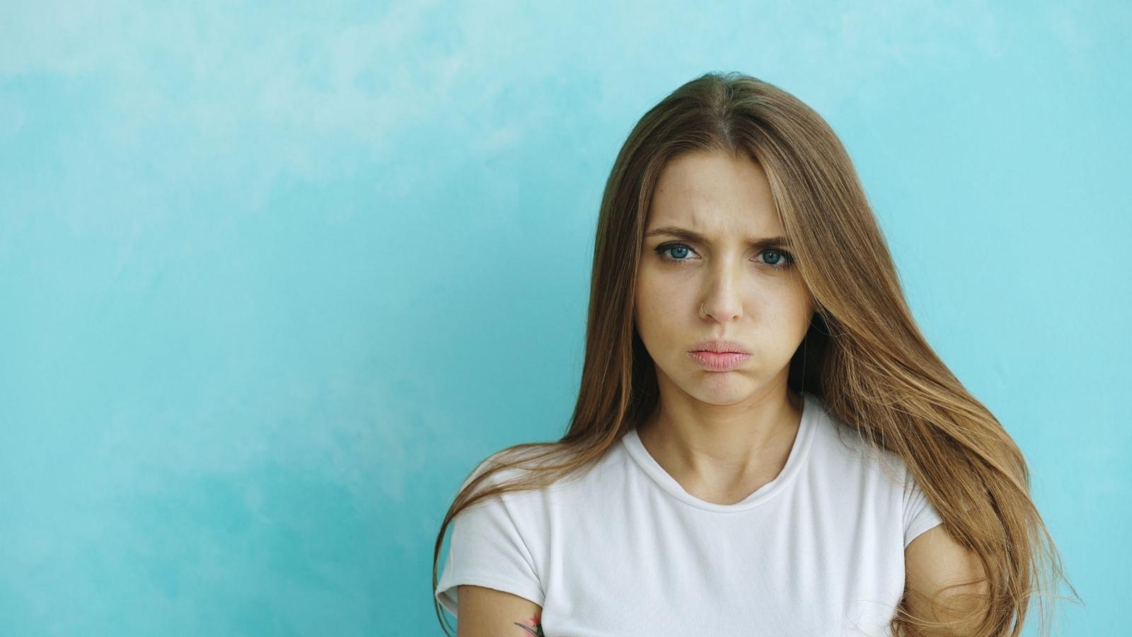 Woman Learns Her Sister Interfered With Her Childhood Crush 9 Years Ago, Now She Wants an Apology