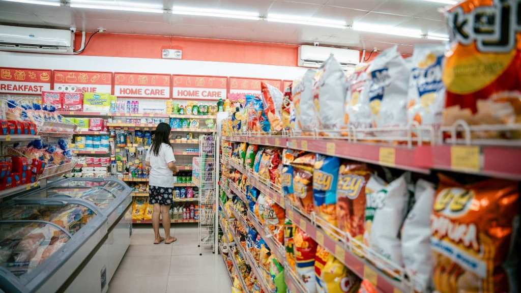 Snack aisle in a convenience store
