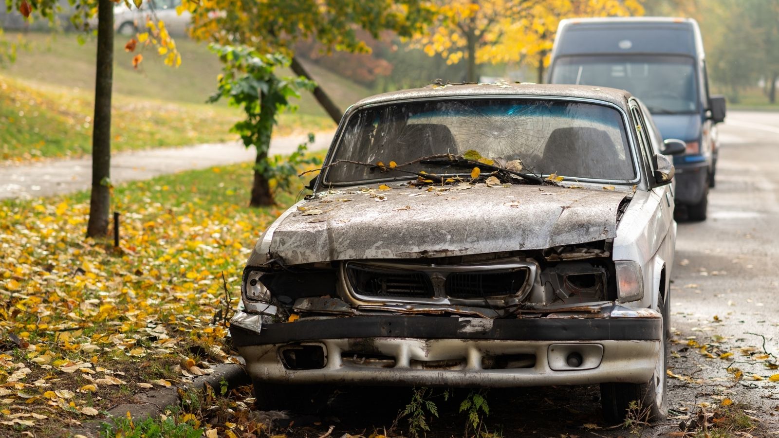 He Tired of Seeing His Street Turned Into a Junkyard, but His Neighbor Refuses to Move His Broken Down Cars old broken down car parked on the street