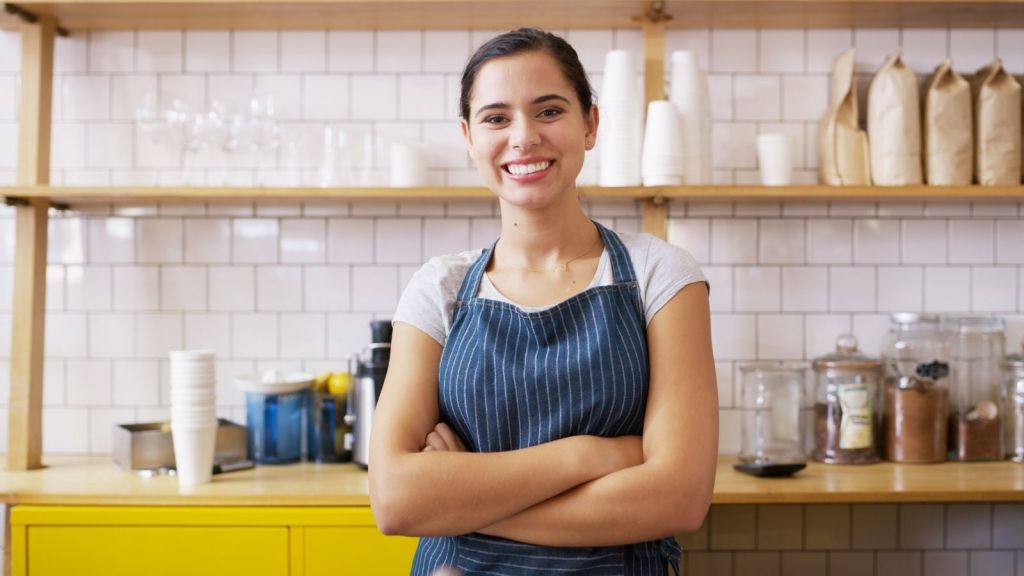 woman working at a diner