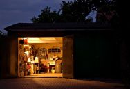 “Mind Your Own Business”: Renter Checked an Open Garage Door and Got Reamed Out by His Neighbor