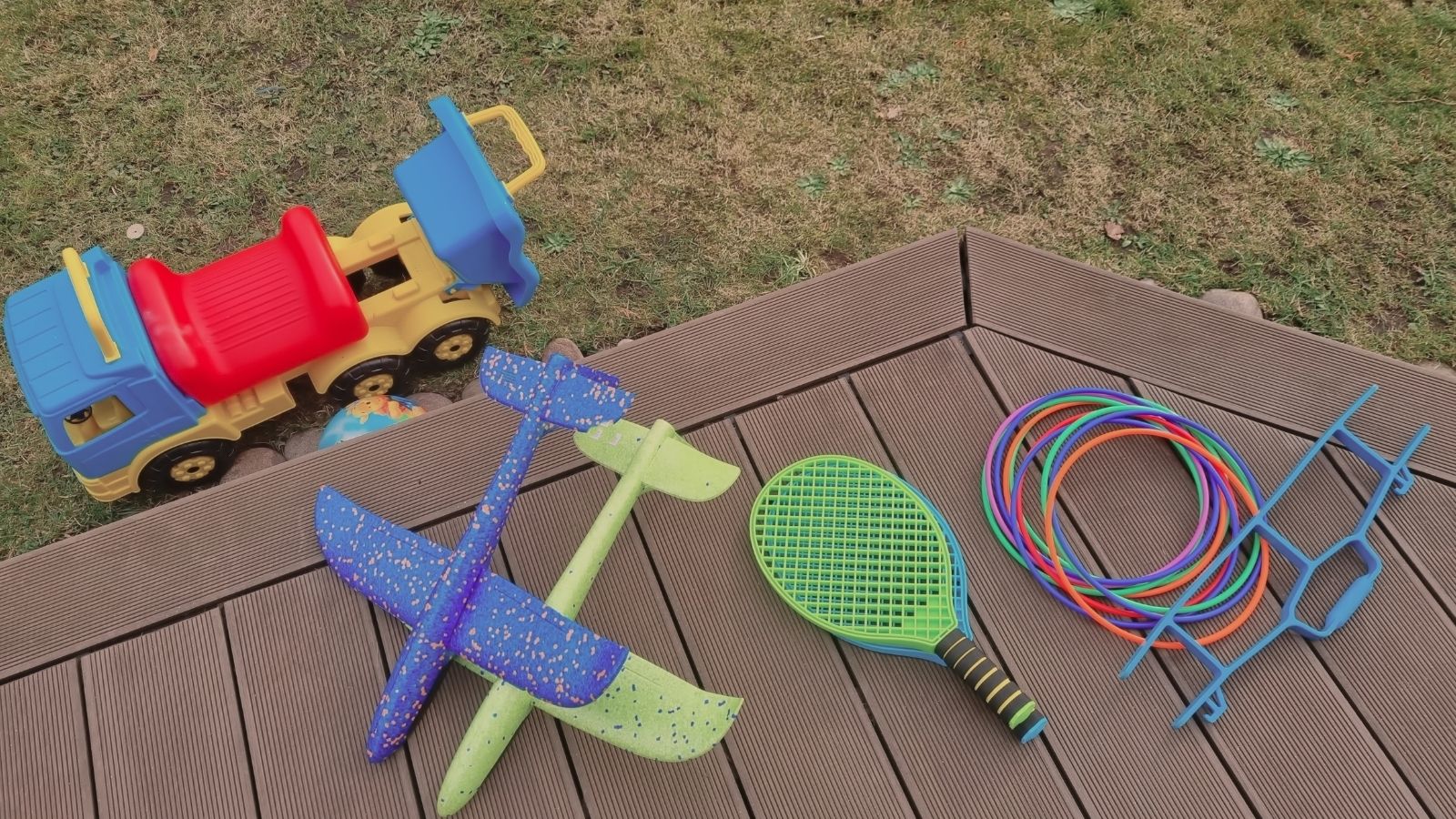 Its Not a Landfill: Renter Reaches Limit as Upstairs Kids Use Their Patio as a Dumpster toys on patio