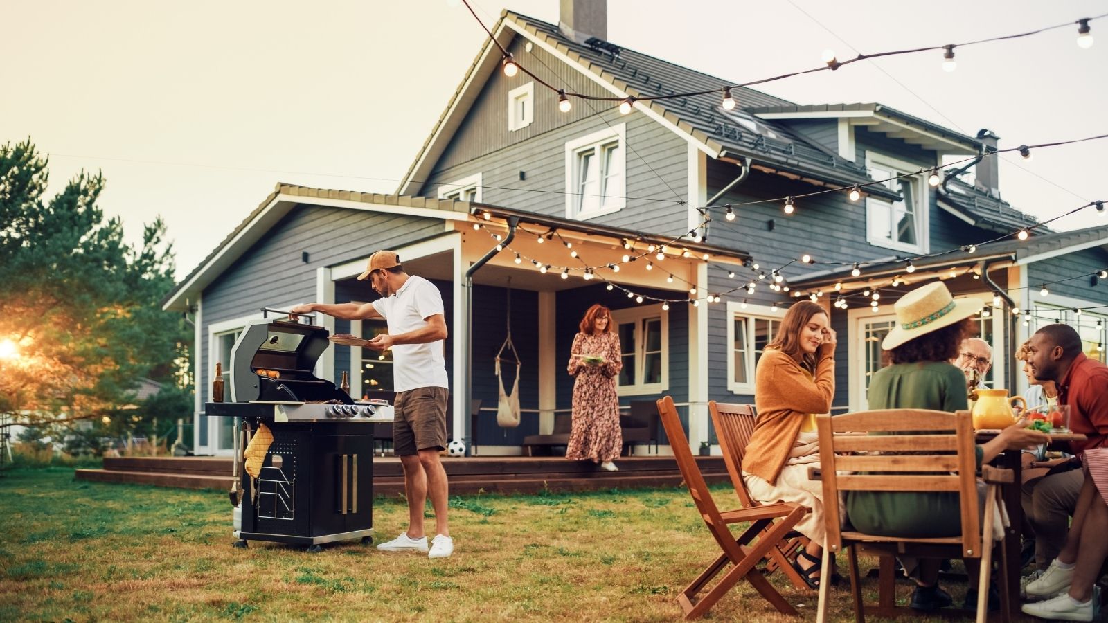 You’re Excluding People: Homeowner Under Fire for Refusing to Invite Neighborhood HOA Busybody to Her Yard backyard BBQ