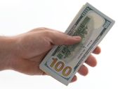 Cashier Didn’t Have Enough Change For A $100 Bill—And The Customer Wasn’t Happy