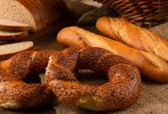 He Was Shopping With His Baby When a Customer Mistook Him for an Employee — She Had Questions About the Bagels and Pastries