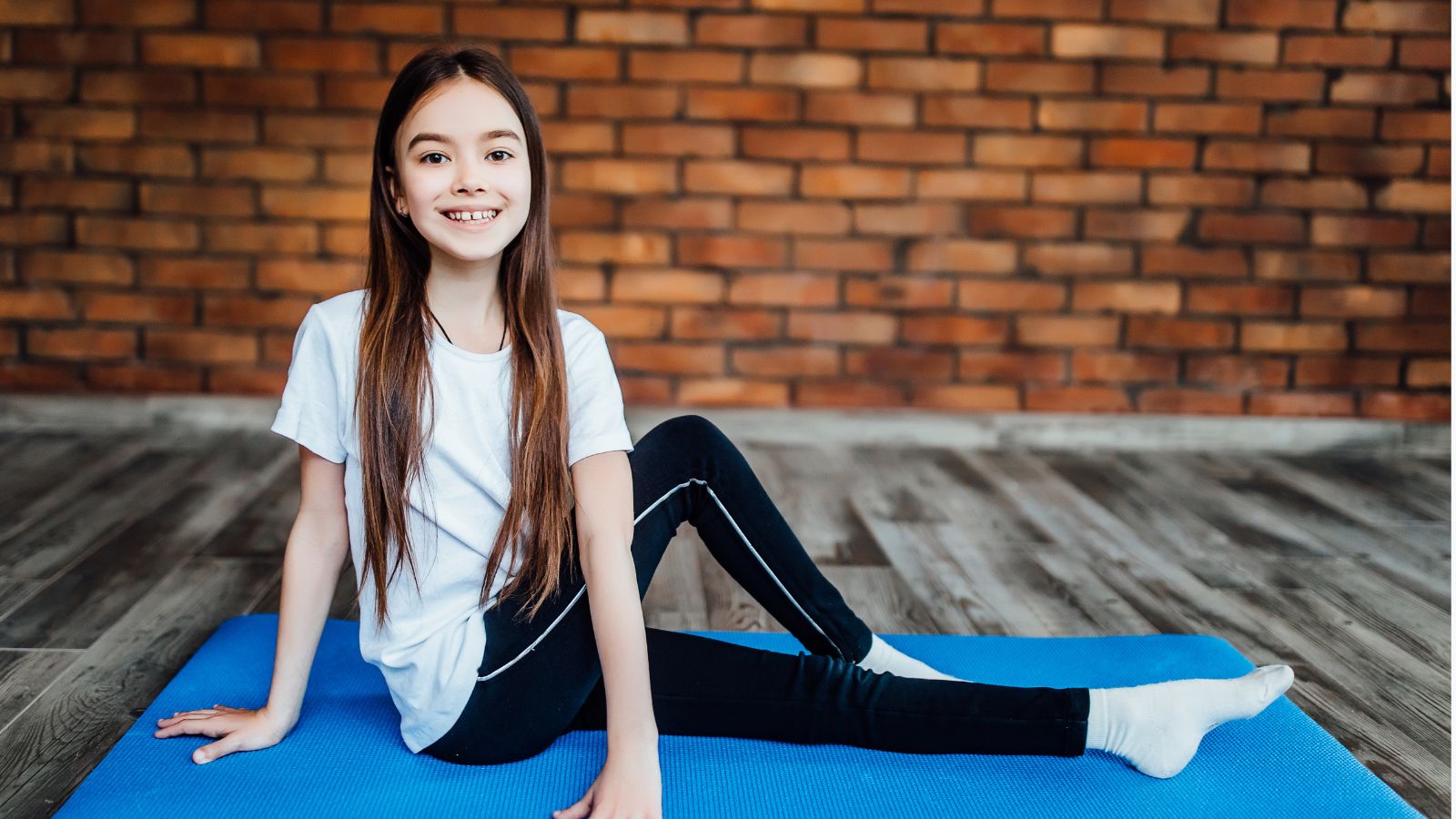 The Customer Delusion: Why a Furious Mother Had to Step in After a Gym-Goer Targeted Her Preteen Daughter for “Staff Help.”