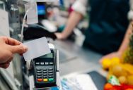 She Accidental Pressed the Cash-Back Button at Checkout. Now She’s Demanding the Store Reverse a Transaction They Can’t Touch.
