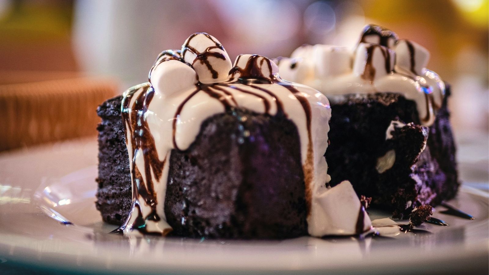They Looked Down on Him and Left Him With the Workload, so He Showed Up to the Presentation With Freshly Baked Treats Brownies with marshmallows
