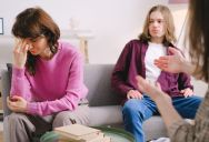 “How Do We Choose?”: Parents Face Impossible Dilemma Over Daughters’ Back-to-Back Convocations