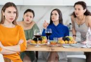 One Secret Changed The Friend Group Forever—And She Regrets Being The One Who Told It