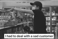 Retail Worker Paid For A Sad Customer’s Items Right Before Christmas, But The Customer Surprised Them With A $50 Tip