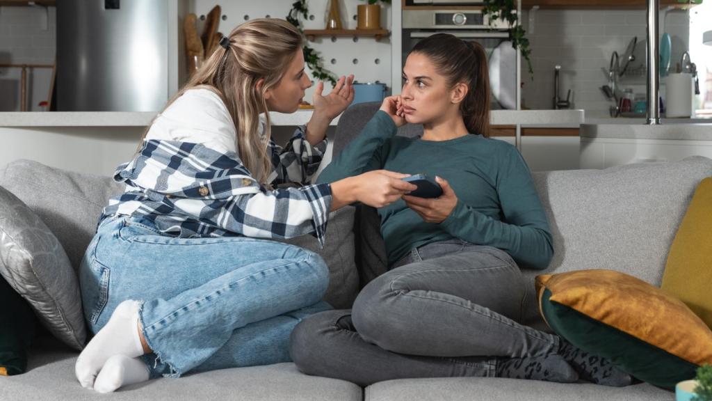 two women having an argument