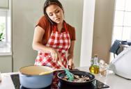 She Was Warned About a Severe Food Allergy at a Large Party. Why She Is Completely Refusing to Change Her Recipe.