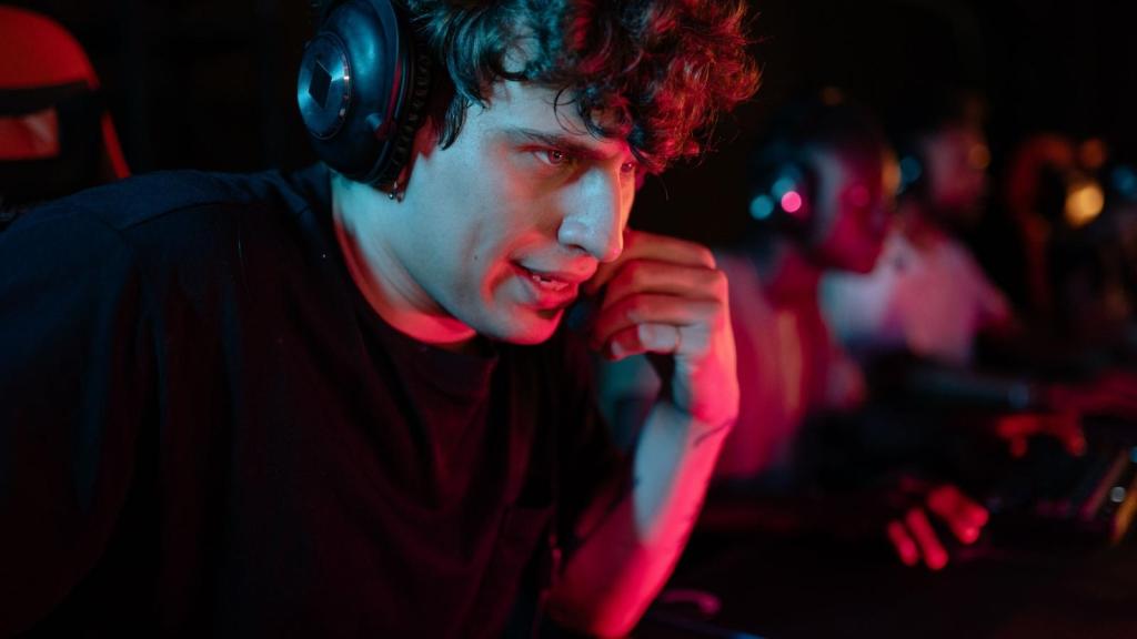 online gamer talking into headset