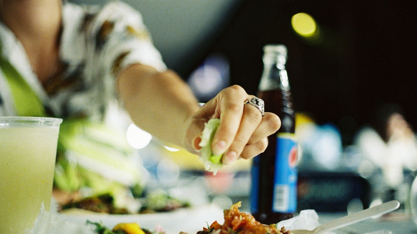 pexels dmitrij makovejev 267109 29407542 She Ordered Dinner for Everyone, but Her Mother Didn’t Know What She Had Given Up to Make It Happen