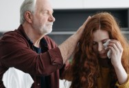 She Read the Notification and Refused to Stay Silent. Inside the High-Stress Text Exchange That Ended an Adult Daughter’s Patience.
