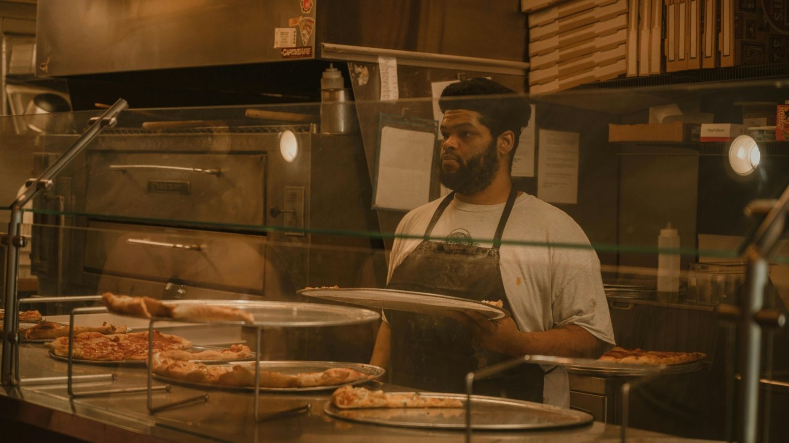 pizza shop employee