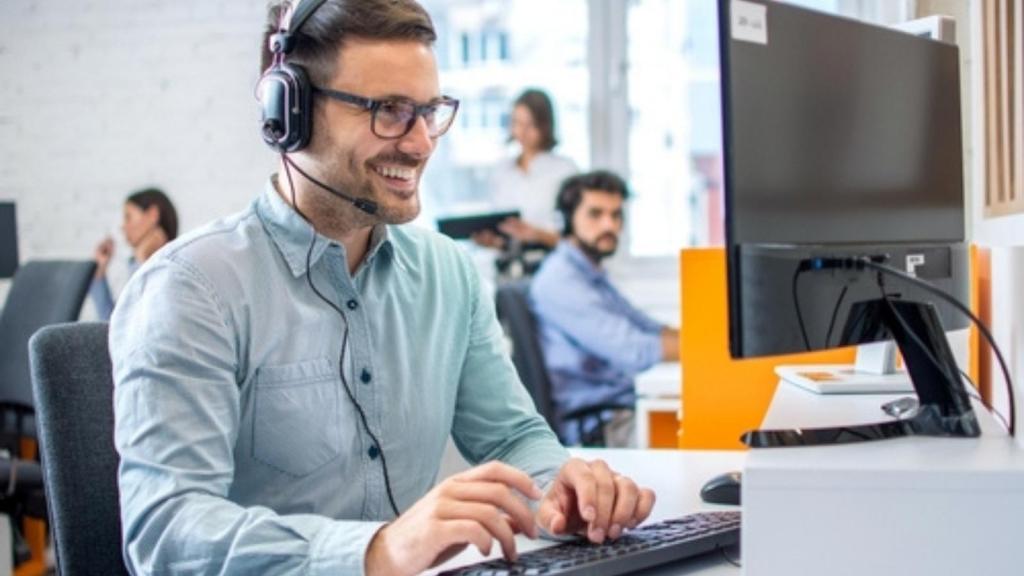 Tech support on the phone