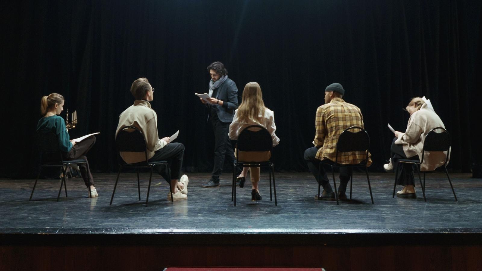 She Landed a Coveted Role in Her First Musical—Then Her Experienced Friend Didn’t Get Cast theatre students rehearsing on stage