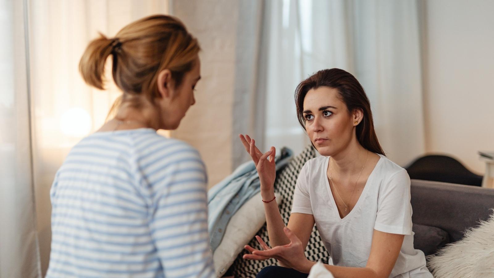 two women arguing