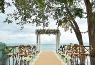 A Woman Booked a Luxury Beachfront Suite—Then an Unexpected Wedding Layout Ruined the Views