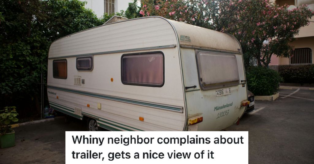 unsightly trailer in neighborhood