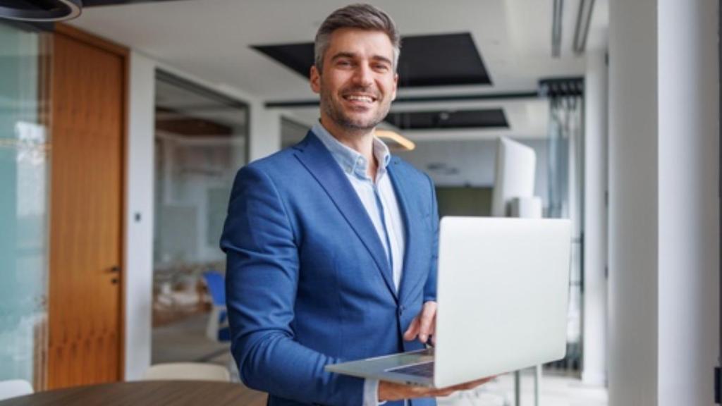 Smiling business man
