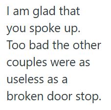 Comment 2 70 She Waited 25 Minutes for the Airport Shuttle—So When Two People Cut the Line, She Called Them Out