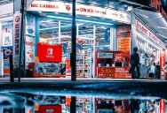 Customer Faces an Uncomfortable Game Store Encounter After Stranger Offers Weapons From His Van