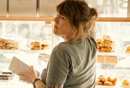 She Tried to Understand a Customer Who Just Kept Saying ‘Four’ — He Mocked Her English and Complained About Her