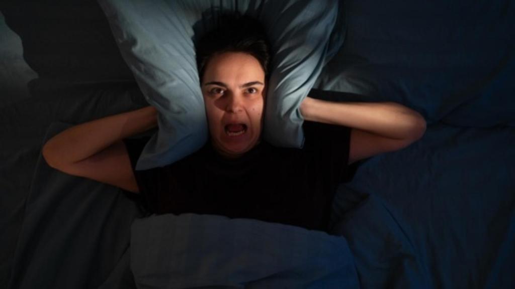 Trying to sleep with noisy neighbor