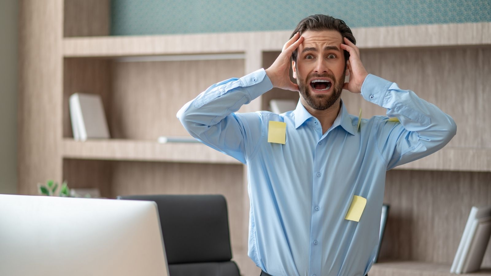 A Manager Blew Up Over What She Thought She Heard in a Meeting—Until the Tech Support Worker Showed Her the Transcripts frustrated office worker