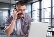 A Tech Support Worker Fixed a VIP’s Computer Crisis in Minutes—So She Screamed at Him for Making Her Look Stupid