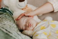 She’s Working Full Time and Handling Most of the Baby Duties on Her Own—So Watching Her Husband Simply Go to Sleep Instead of Helping Has Left Her Quietly Resentful, Raising the Question of Whether This Imbalance Can Actually Be Fixed