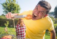 Her Sister’s Boyfriend Eats So Much, There’s Never Anything Left For Anyone Else — So She Said Something