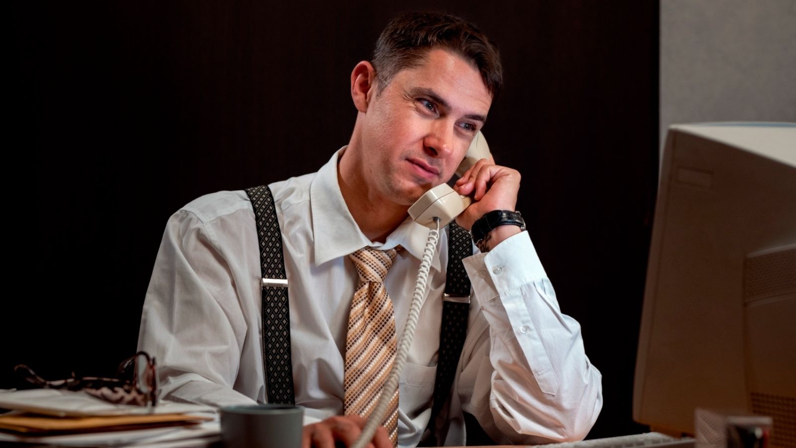 He Quit Over a Refused Raise—Now They Realize He’s the Only One Who Can Run Their Machine and Are Begging Him Back Vintage-style man in an office
