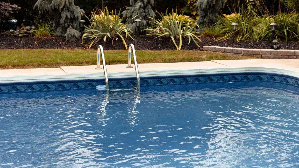 backyard swimming pool