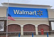 She Was Simply Shopping at Walmart When a Fellow Customer Confidently Mistook Her for an Employee—And Her Reaction to the Mix-Up Has People Talking