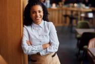 Customer Leaves a Bad Tip—Then His Waitress Makes a Joke That Makes Him Feel Guilty