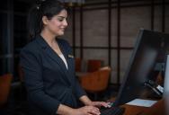 Incompetent Managers Turn Hotel Into Daily Disaster Zone—Prompting Front Desk Worker’s Quiet Exit