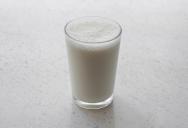 A Basic Request for Milk Turned Into a Teaching Moment for Her—But Her Strict Mom Only Wanted Immediate Obedience, No Questions Asked