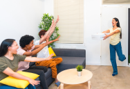 Every Roommate Ordered Pizza Without Telling the Others, Turning One Night Into a Feast