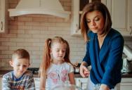 A Mom Skipped Basic Household Rules for Years—Until Her Friend’s ‘Strict’ Home Exposed the Shocking Gap