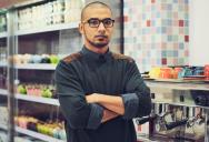 A Serial Scam Artist Kept Demanding Free Meals—Until a Bold Restaurant Worker Finally Cut Him Off