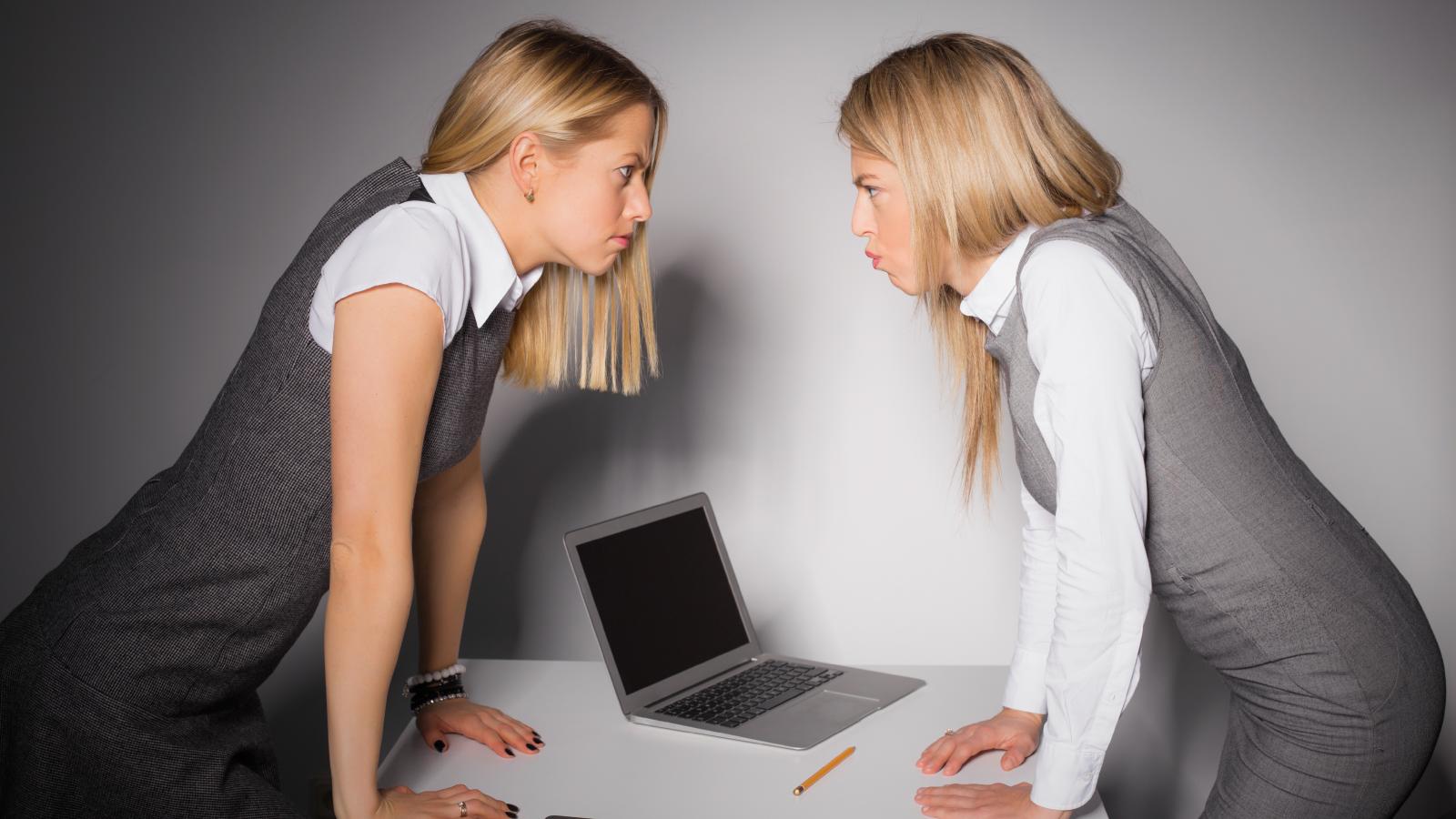 She Made One Tiny Error—Then Her Coworker Created Huge Drama and Ruined the Relationship woman in an office