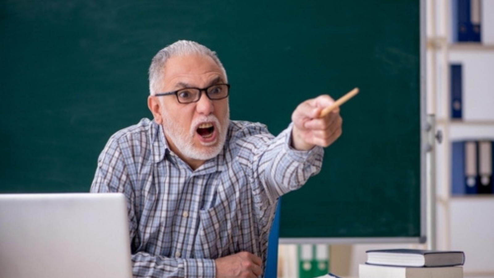 A Teacher Gave Students Nicknames Using Their First Names — He Lost It When One Kid Did The Same To Him Angry teacher