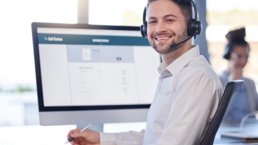 Tech support professional