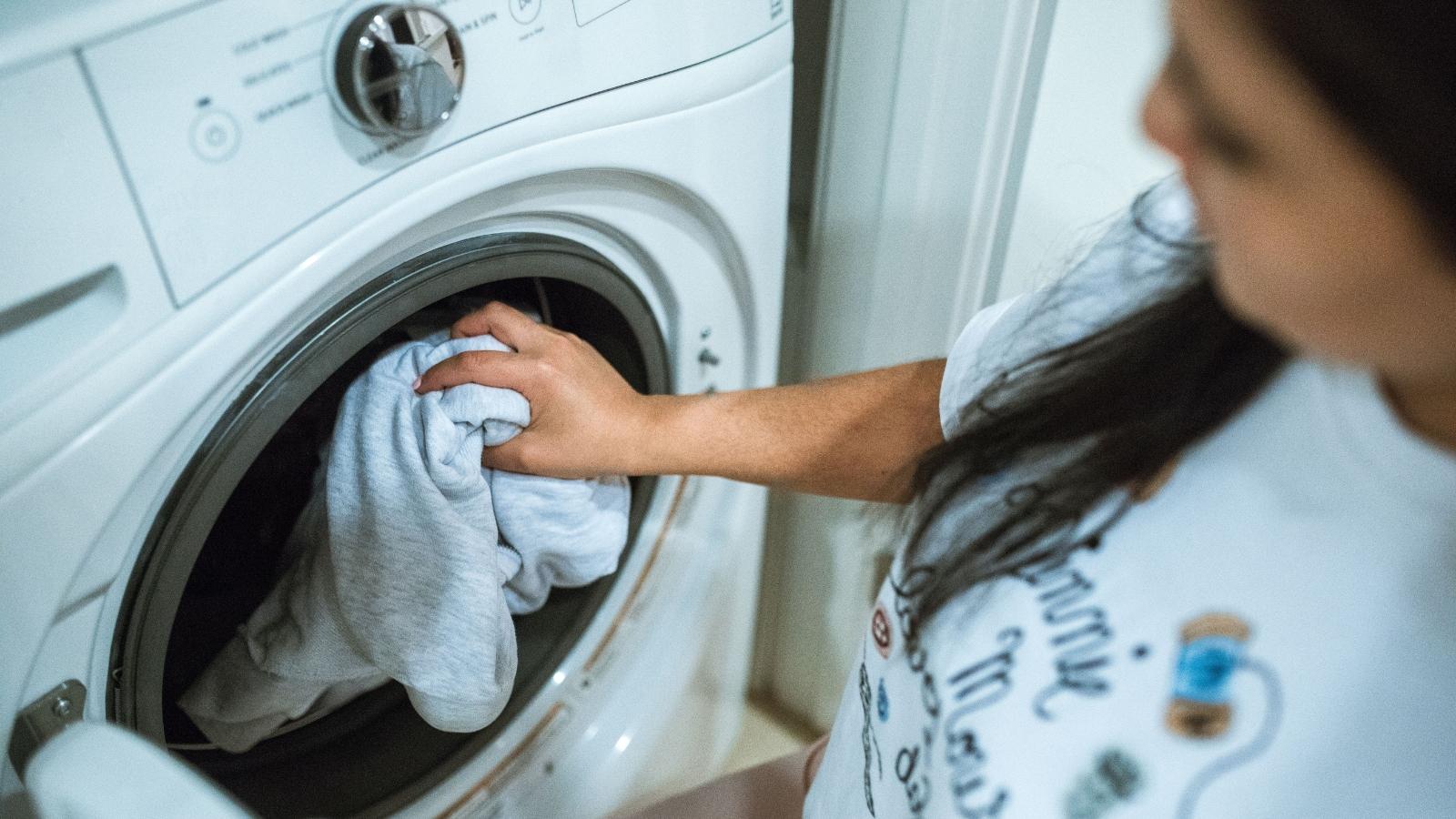 woman doing her laundry