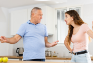 Daughter Finally Pushes Back After Years Of Watching Her Father Praise Her Brother’s Successes While Treating Her Own Achievements Like They Don’t Matter