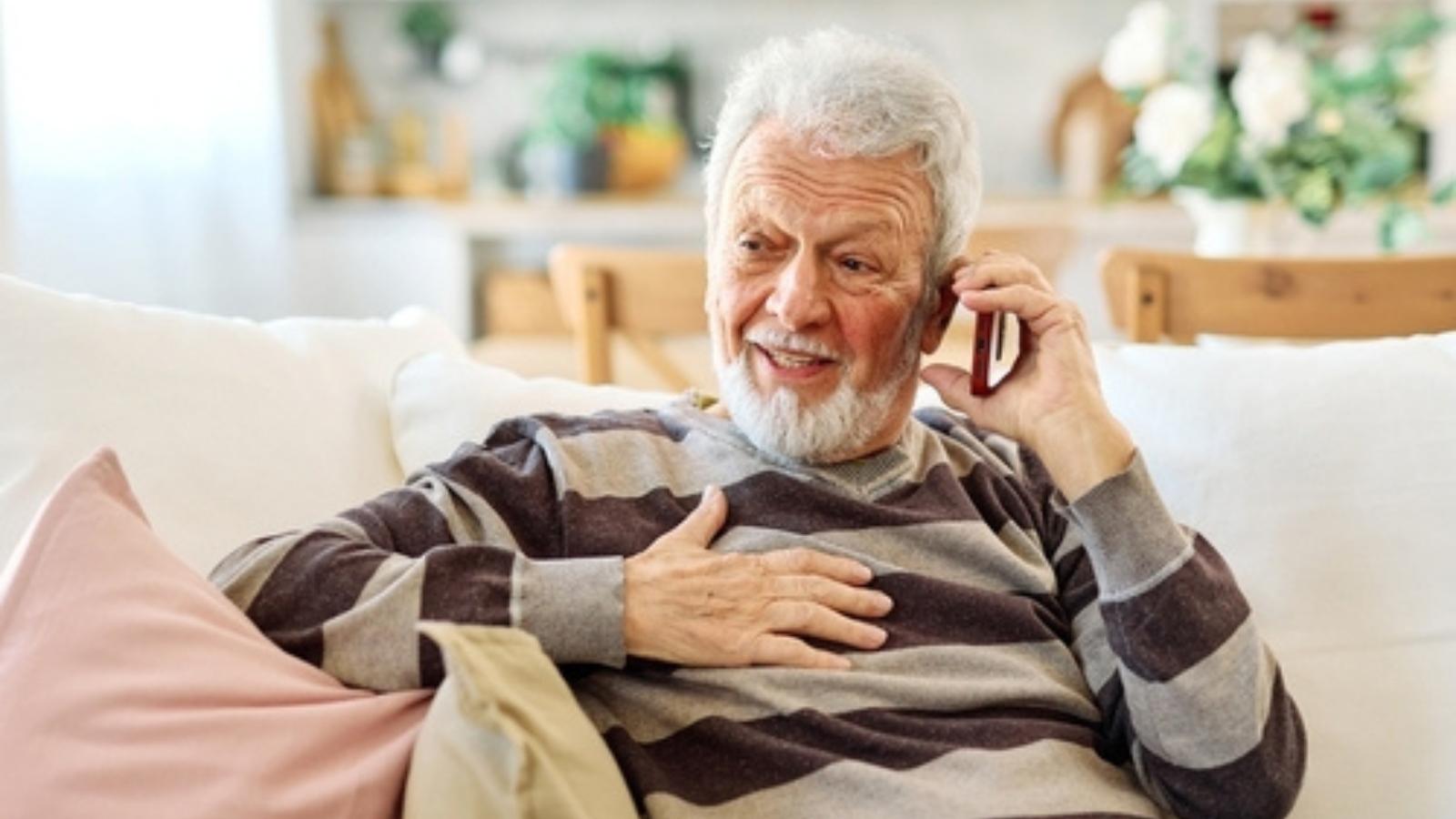 Customer Called Work to Report His Wallet Missing—Then His Wife Shouted Where It Was Grandpa on the phone